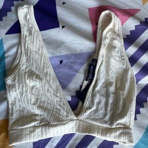 Cute bralette top.